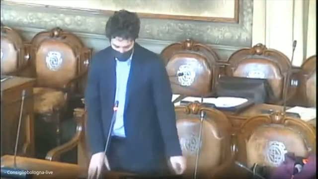 Santori e l’intervento sulle oche, il video è virale
