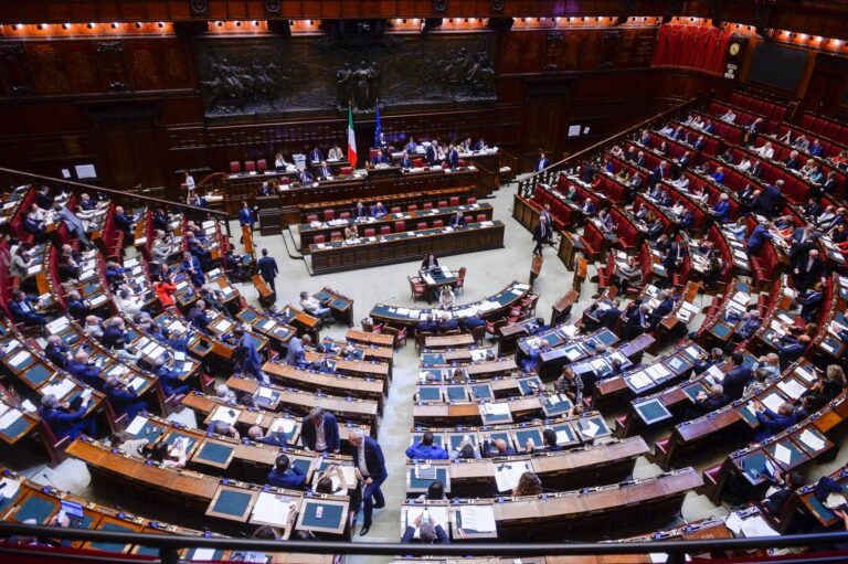 Legge elettorale, la Camera è il vero test: governo valuta la fiducia