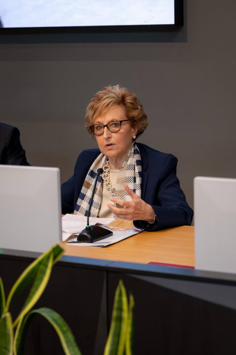 Professioni infermieristiche, Daniela Tartaglini presidente Sidmi